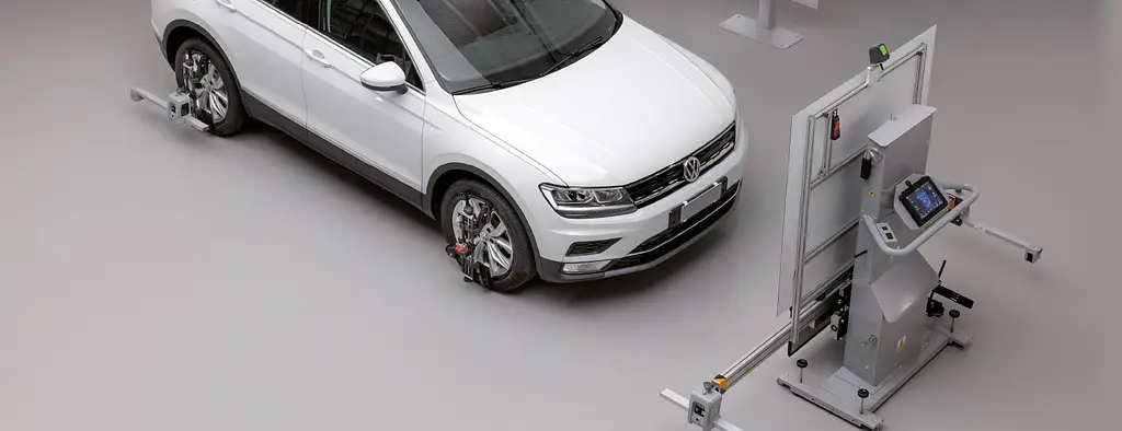 PROADAS în atelier: calibrare ADAS pe un autoturism